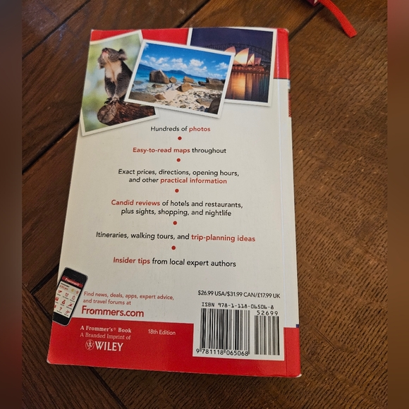 Various travel books - Picture 4 of 10